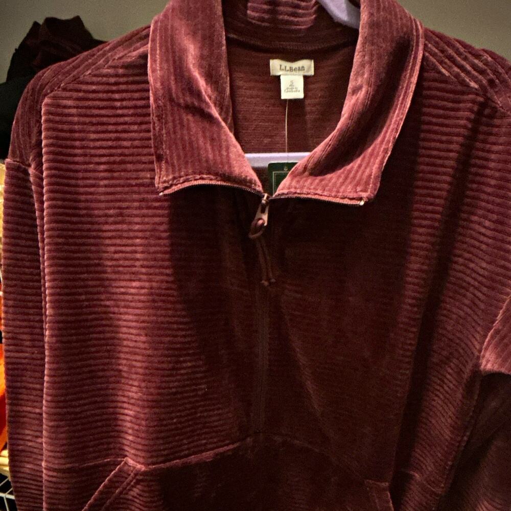 L.L.Bean Soft Stretch Cord 1/2 Zip Mock Neck Sweatshirt Deep Wine Womens S